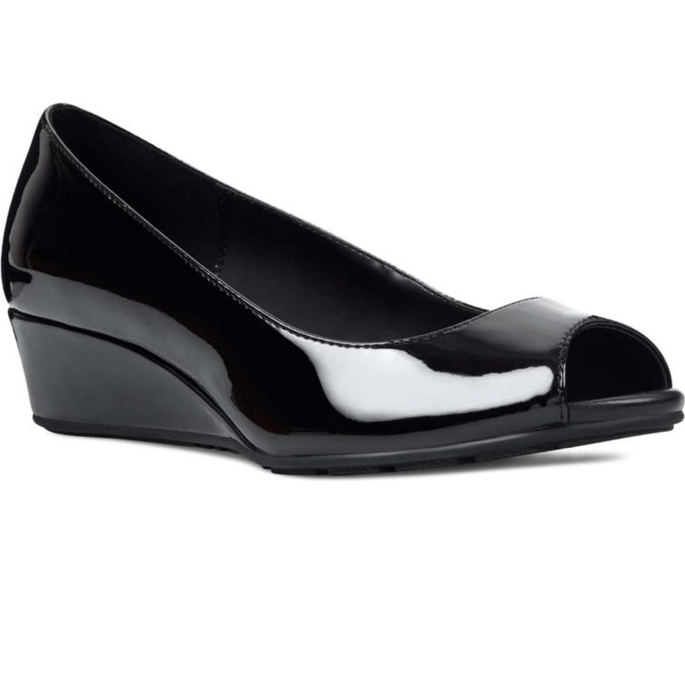 Bandolino Peep Toe Wedge Pump